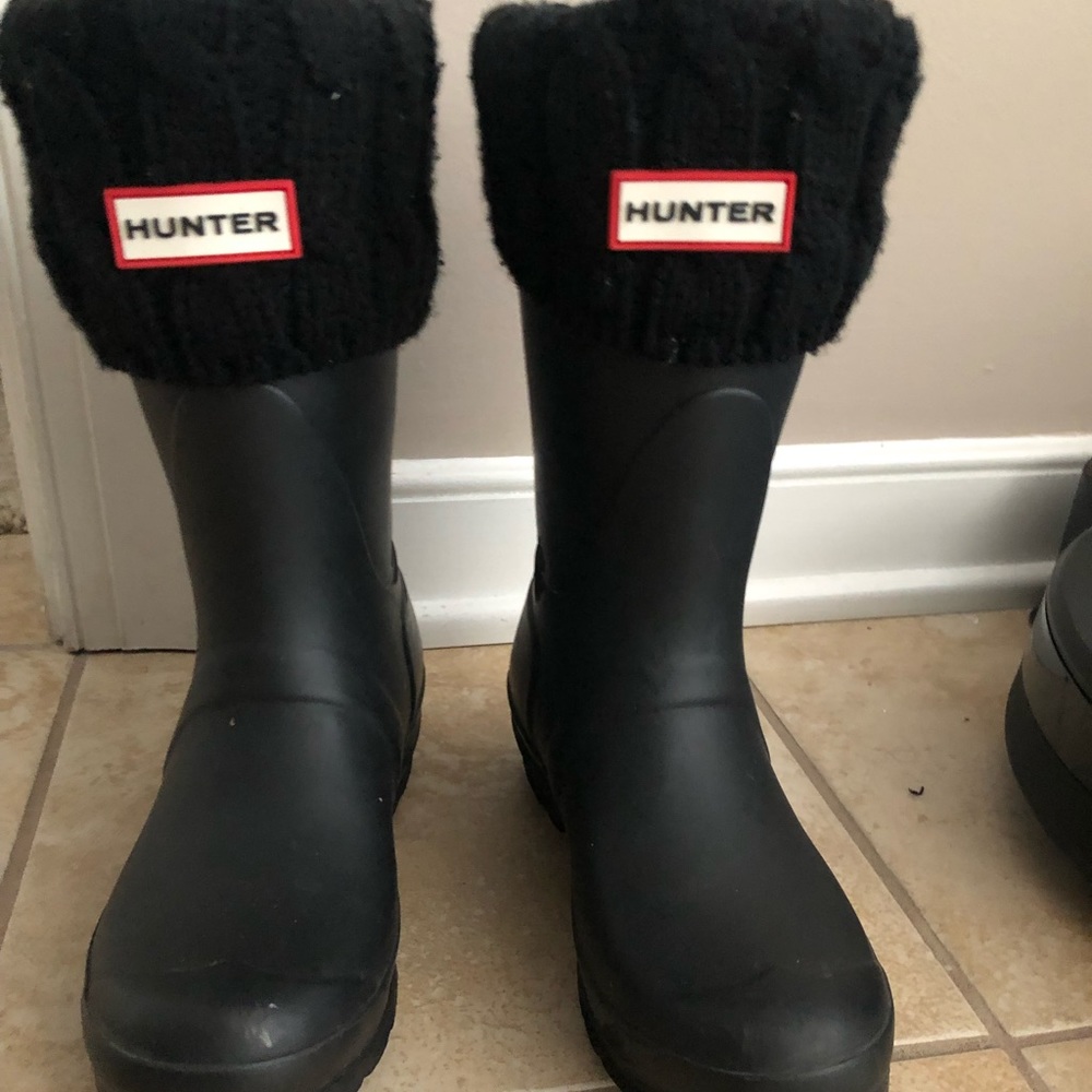Hunter Rain Boots (Size 6) + Boot Socks (small).